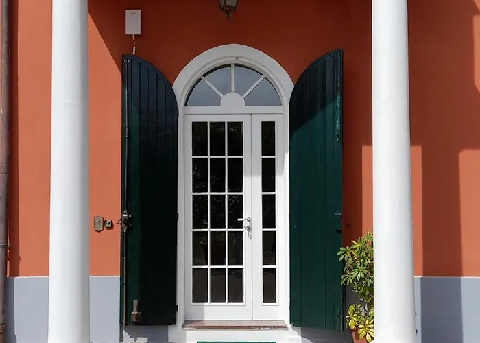 Oda ve Kahvaltı Sofora Reggio Emilia